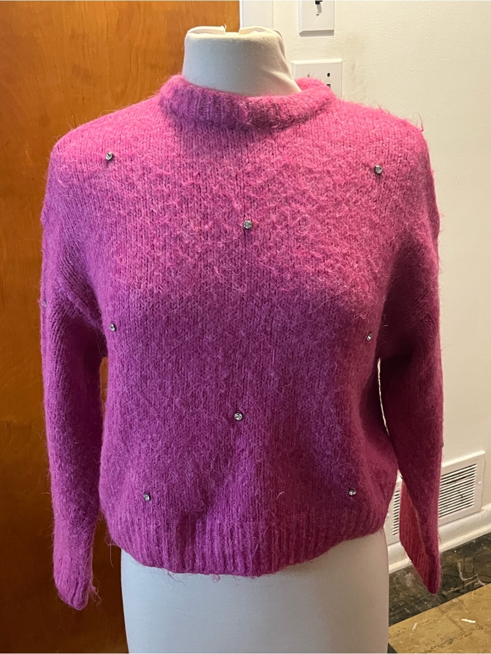 Zara Girls Pink Rhinestones Long Sleeve Round Neck Pullover Sweater. Size 13-14